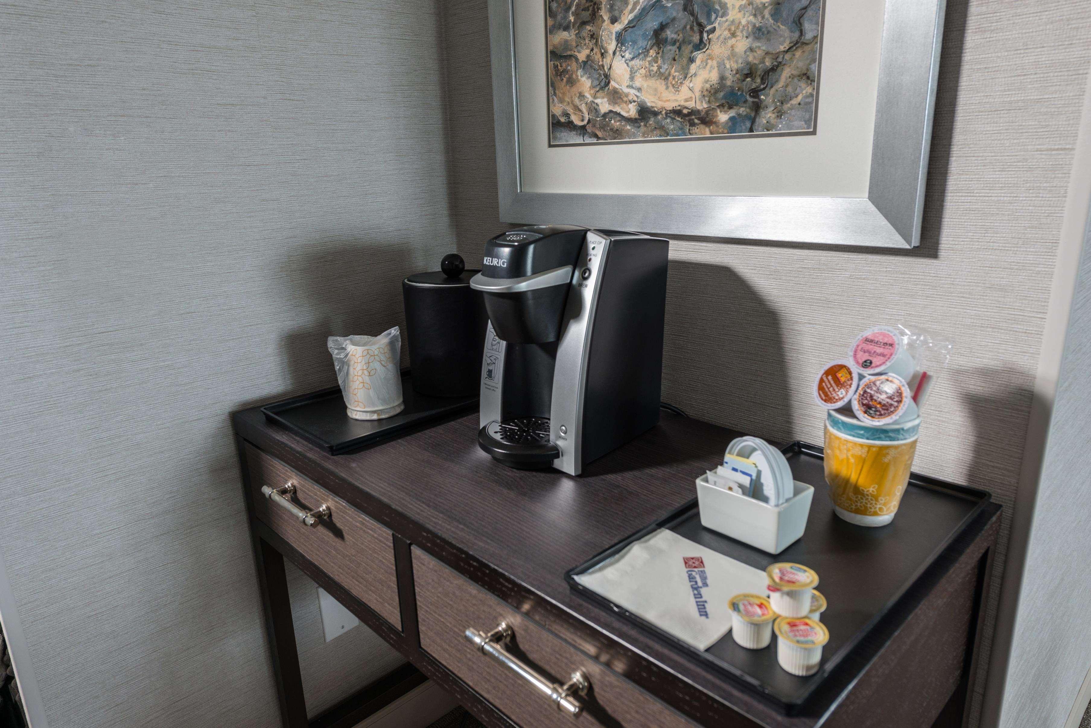 Hilton Garden Inn Portsmouth Downtown Экстерьер фото