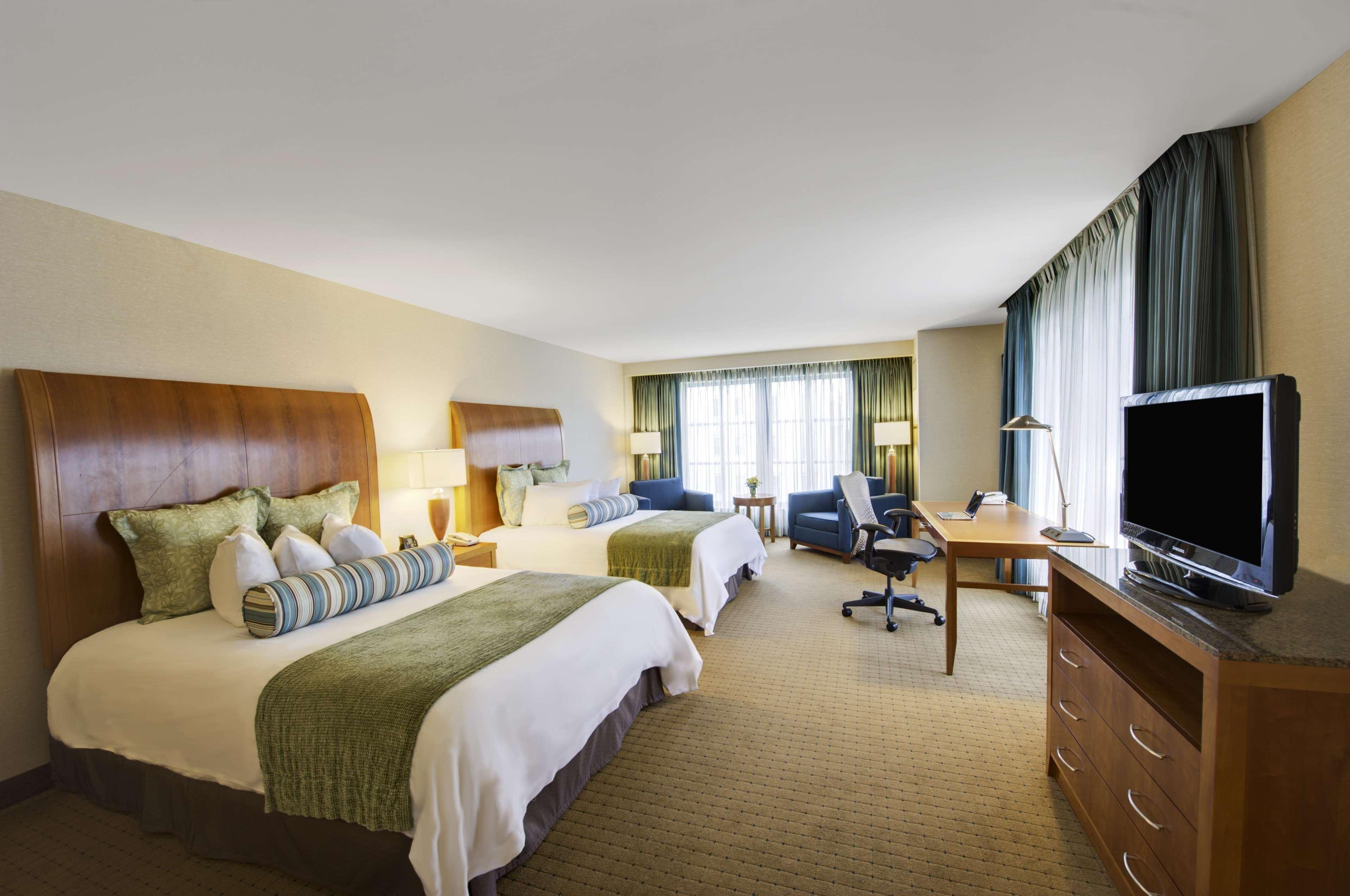 Hilton Garden Inn Portsmouth Downtown Номер фото
