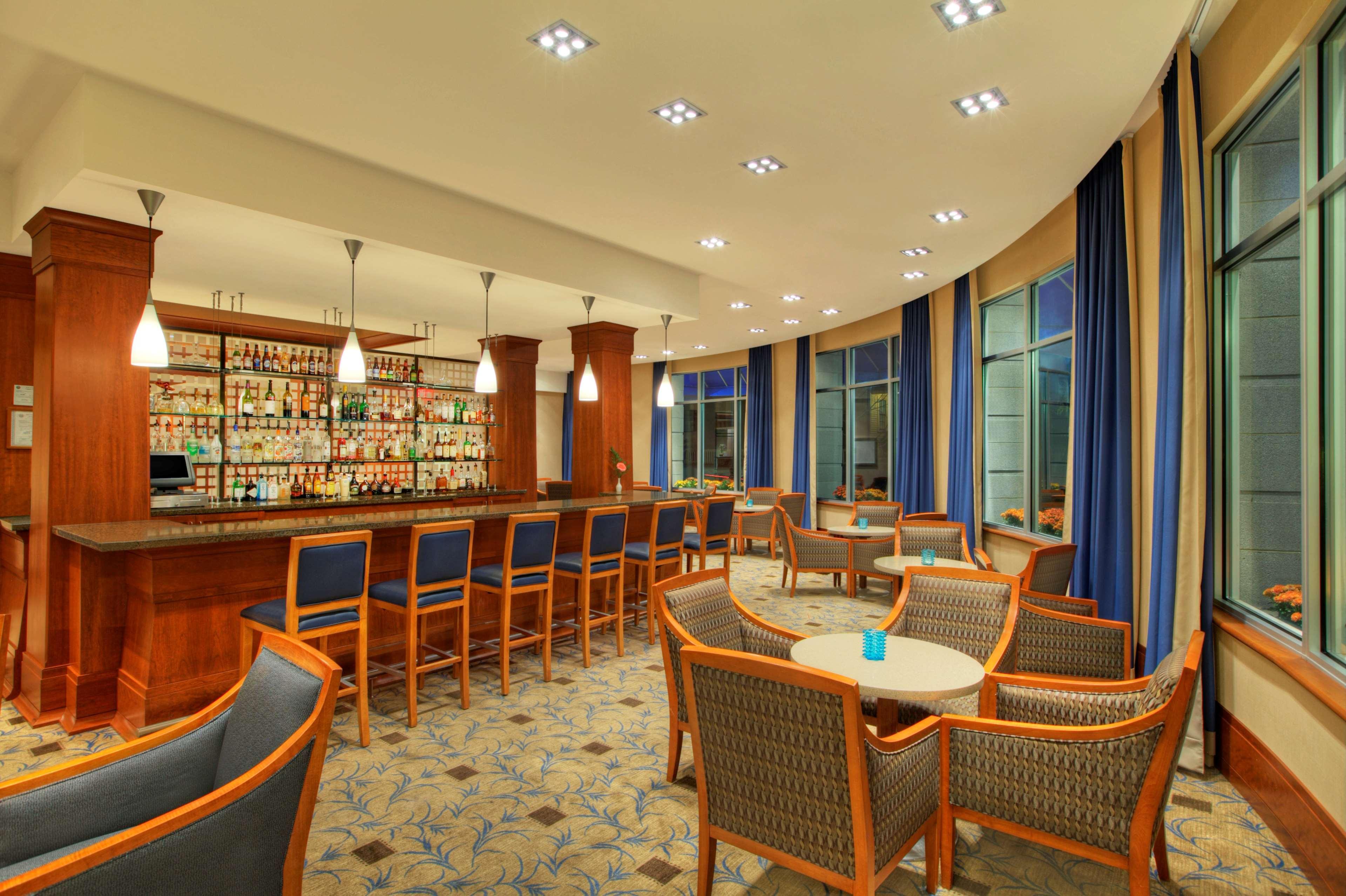 Hilton Garden Inn Portsmouth Downtown Экстерьер фото