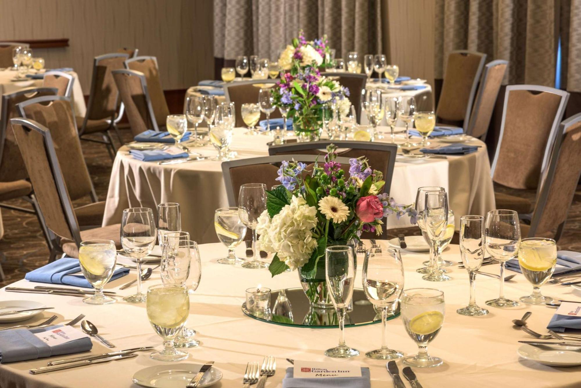 Hilton Garden Inn Portsmouth Downtown Экстерьер фото